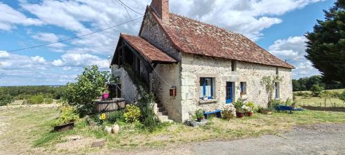 Gîte 4 pers proche cure thermale, Futuroscope, calme et nature à La Roche Posay