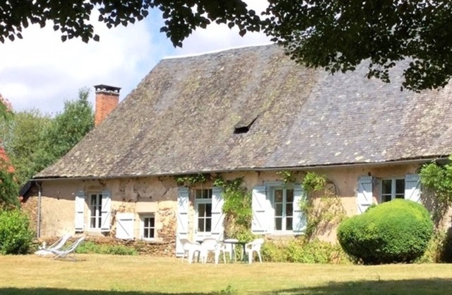 Gîte des Chaises Basses - Casa típica en Corrèze en absoluta calma