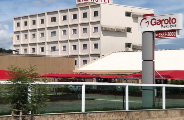 Garoto Park Hotel