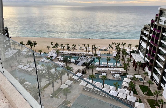 GARZA BLANCA CABO 5-DIAMOND 3 BEDRM WATERFRONT PENTHOUSE