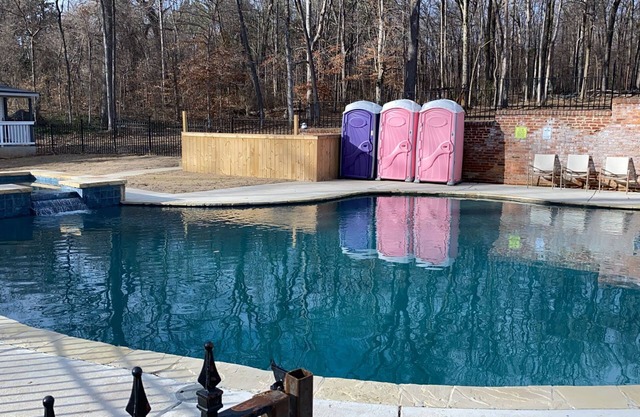 Gated Guest House in our 4 acres Estate home with pool