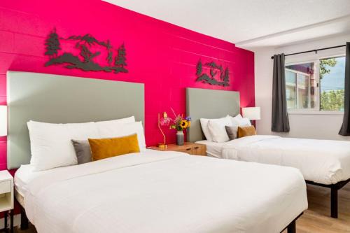 Gateway Suites Rocky Mountains - Explore Banff