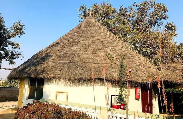 Ghosia Guest House