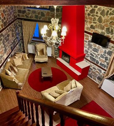 Gioras Hotel