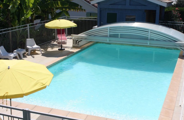 ALQUILER 3CLASVACANCES PISCINA BILLARD WIFI BICICLETAS VER EN EL CAMPO