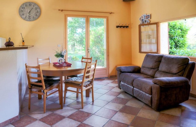 Gite 65 m2 with GARDEN-TERRACE and POOL