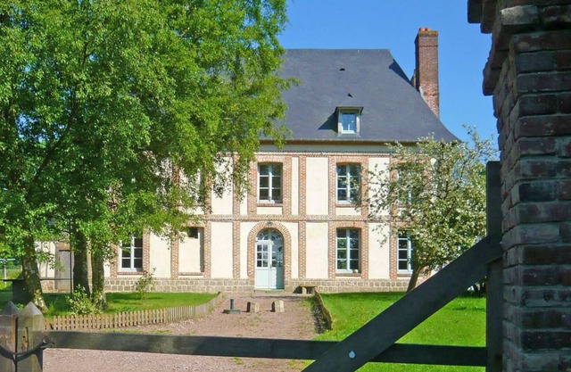 Casa rural Bénesville, 5 dormitorios, 11 personas