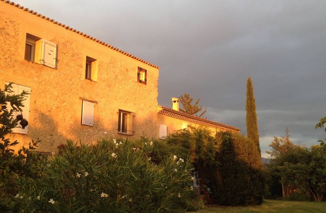 Casa rural en casa de campo provenzal siglo XVII