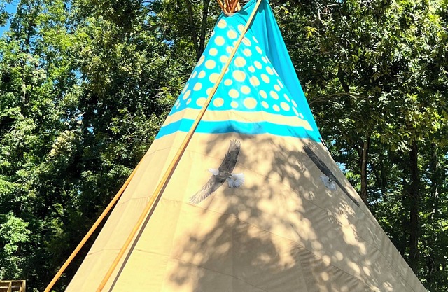 Glamping in an Authentic Style Sioux Tipi in the Heart of the Ozarks “The Eagle”