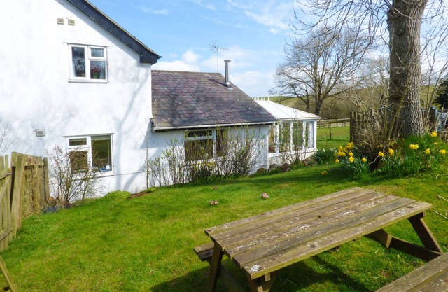 Glan Y Gors Cottage, EGLWYSBACH