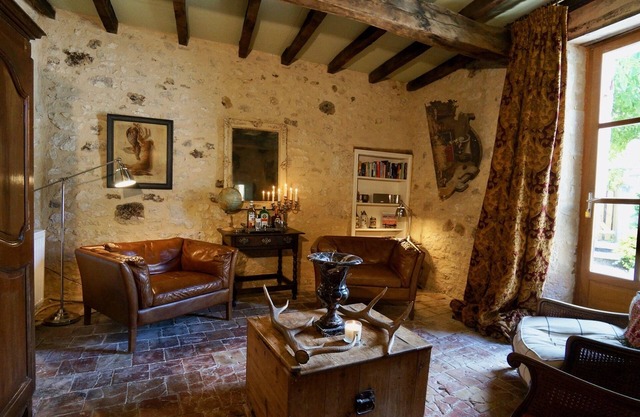 Hermosa casa de pueblo medieval con comodidades de lujo
