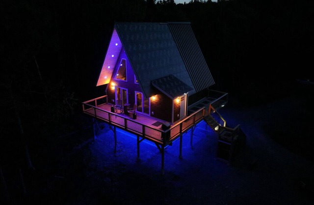 Gorgeous Tree House - ON TRAIL