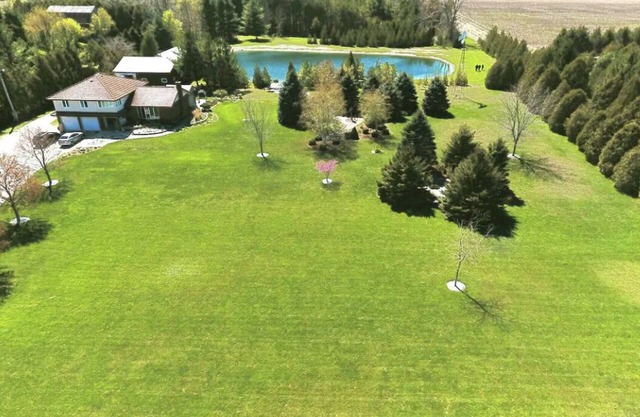 Grand Bend Cottage. Private 26 acres of magical landscape & exclusive pond.