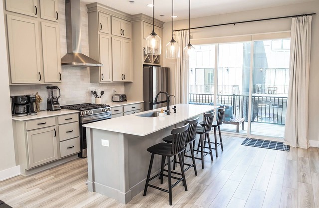 Grand Park Westfield New Townhome-4 Bedrooms, 7 Beds