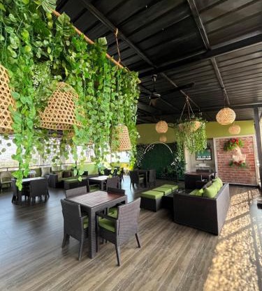 Grand Rovinka Hotel