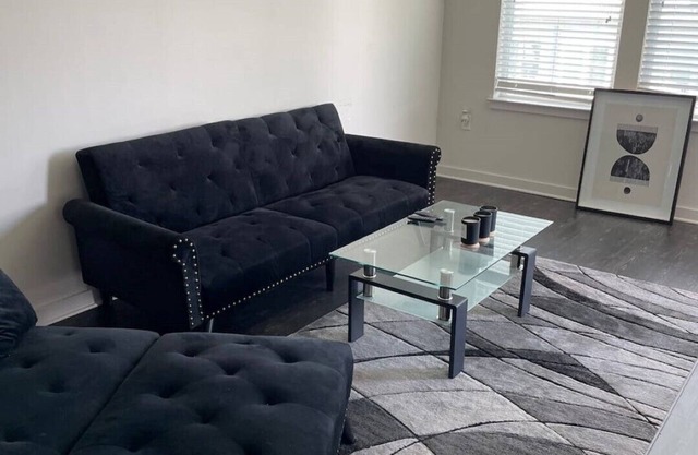 Great condo in the heart of little 5 points