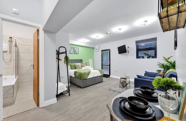 Green Haven Sleeps Two