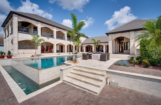 Groveland Home w/ Pool: Luxurious Lakefront Oasis!