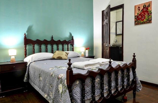Habitación Guacamaya - Casa Armenta B&B
