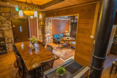 Hakone Central Chalet 箱根セントラルシャレー コンビニ近く 海賊船に乗ろう