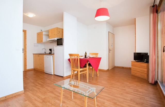 Hameau 8 301 - SPA & PISCINE studio 2 pers.