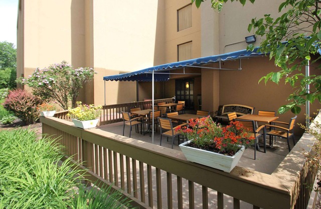 Hampton Inn Portland Airport
