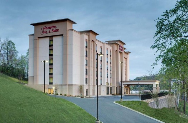 Hampton Inn & Suites - Knoxville Papermill Drive, TN