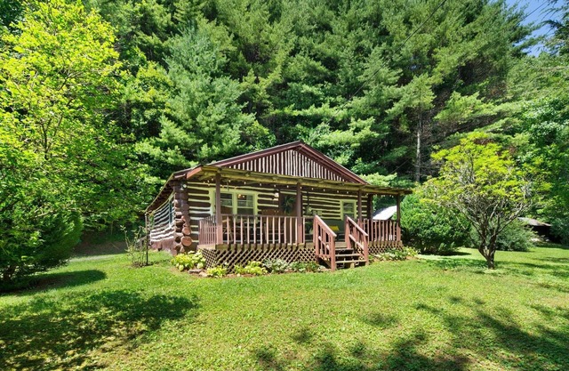 *This Weekend Discounted* Authentic Log Cabin