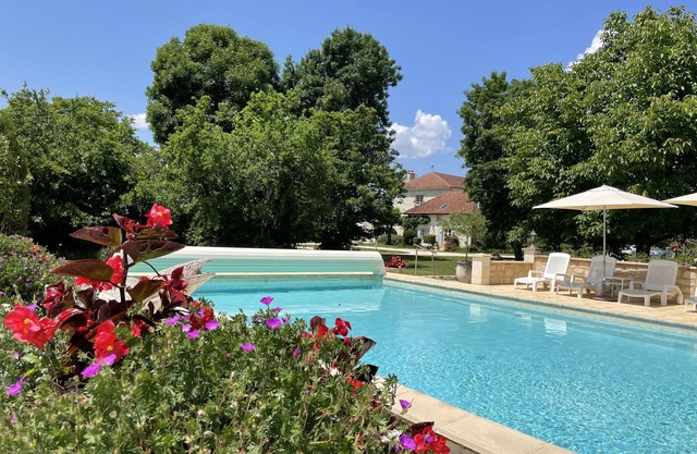 Avellana Cottage en los terrenos del siglo XVI. Manor histórico, piscina climatizada de 12 mx 6 m