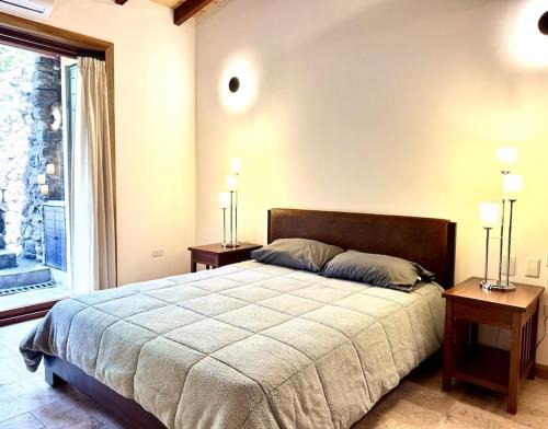 Heated & Cozy Cabin for Two