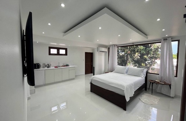 Heavenly Studio-Private Zen Garden