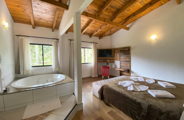 Hibisco Home Hotel