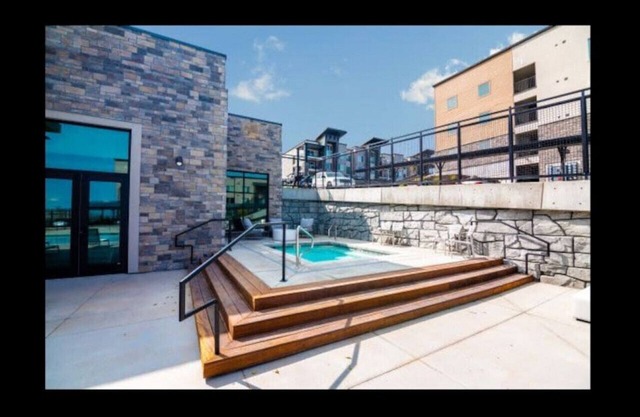 Hidden Gem, Comfy Beds, Pet Friendly, Pool/Hot Tub, Gym