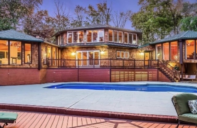 Hidden Haven Retreat-Luxury Awaits