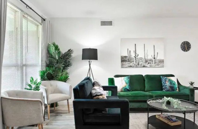 Hidden Modern Gem|Mins to DownTown|GameRoom