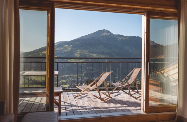 Apartamento de alta calidad con sauna y vista de ensueño en la pista de esquí.