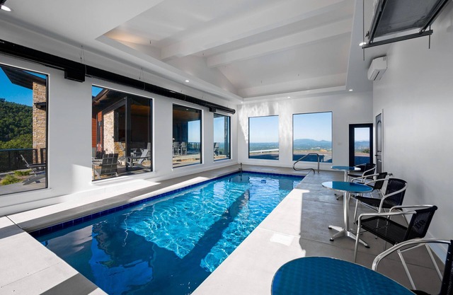 Higher Power:2025 Specials! Indoor Pool, Views