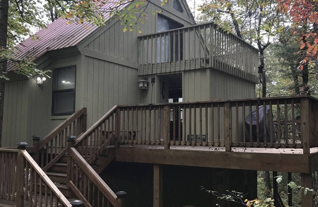 "HIKERS REST": Rabun County GA; Senderismo / Ciclismo / Senderos, Bodega, Tallulah Gorge