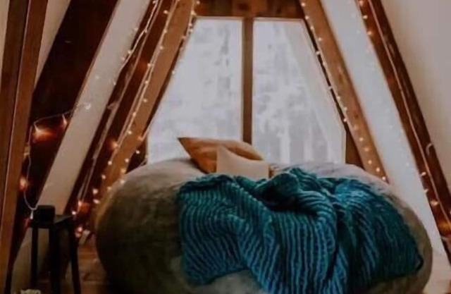 Hillside Haven Treehouse Cabin
