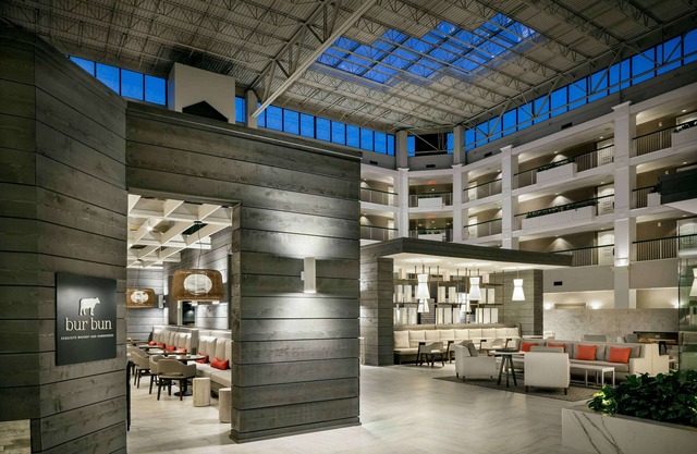 Hilton Brentwood/Nashville Suites