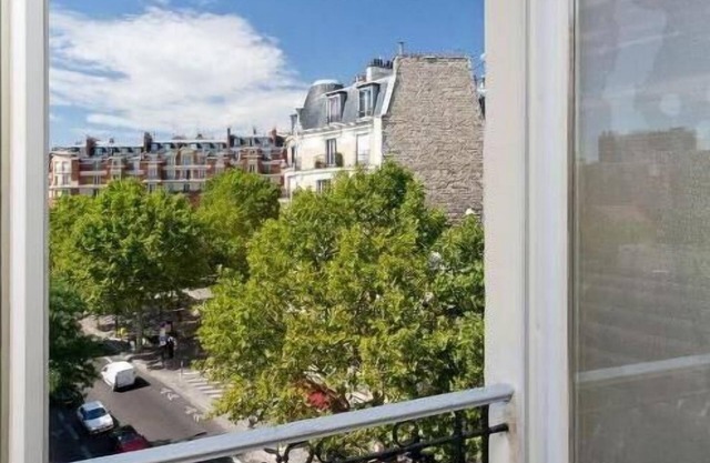 Hipotel Paris Belgrand