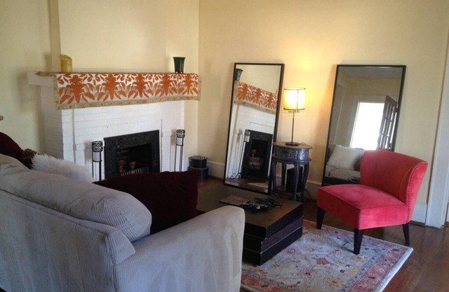 Historic Bungalow Blues & Jazz house walk Downtown