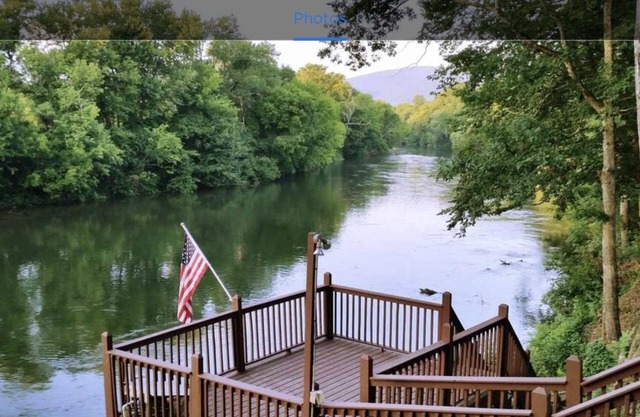 Hiwassee River front 4BR 2 baños completos 2 medios baños, porche proyectado, cubiertas + muelle