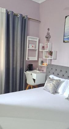 HM Homes, a modern fully furnished private master bedroom