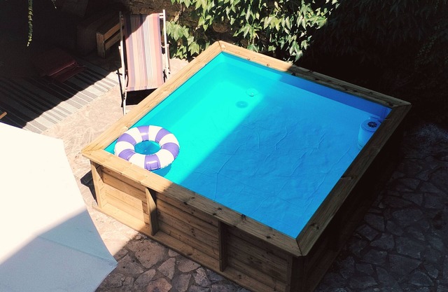 Casa de vacaciones 'La Maison De Thomas' con piscina privada, jardín privado y Wi-Fi