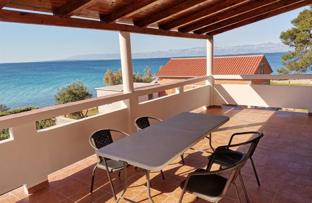 Apartamento de vacaciones Ugljan (Ort) para 2 - 6 personas con 2 dormitorios - Casa adosada
