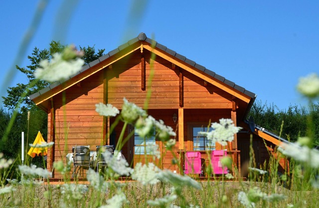 Casa de vacaciones 'Ferienhaus Gross Nemerow' con terraza privada, Wi-Fi y aire acondicionado