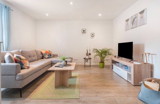Casa de vacaciones 'Hedrich' con terraza privada, jardín privado y Wi-Fi