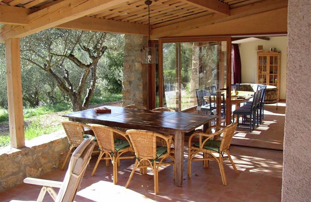 Casa en Carcès con piscina y viñedos