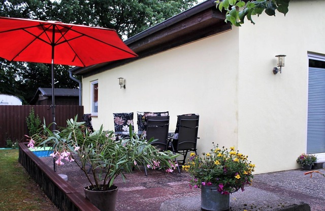 Casa de vacaciones en Dorf Gutow con jardםn